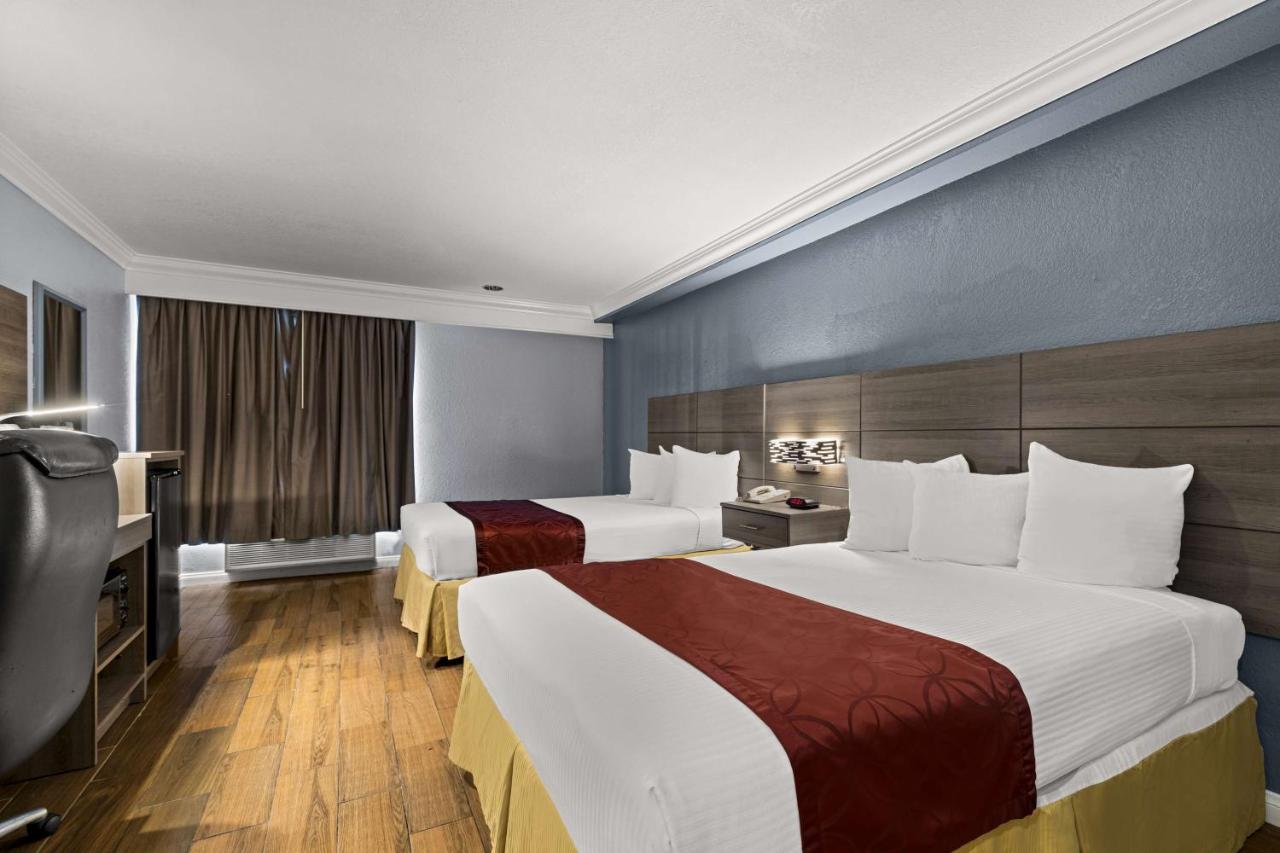  | Best Western Moreno Hotel & Suites