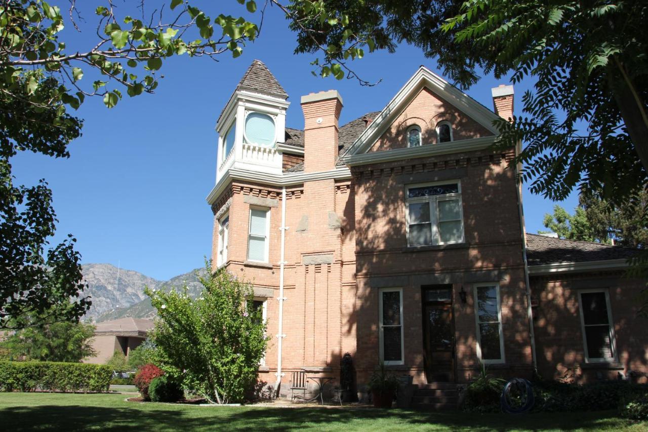 | Hines Mansion