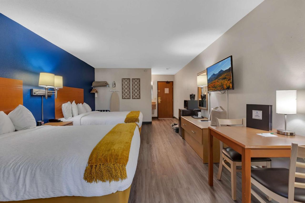  | SureStay Hotel by Best Western Spicer