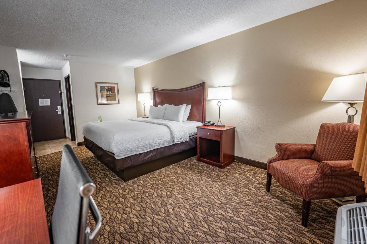 King Room - Non-Smoking at Christopher Inn and Suites