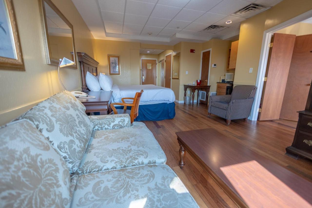 | Ocean Inn & Suites