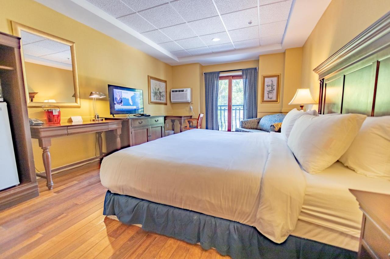 | Ocean Inn & Suites