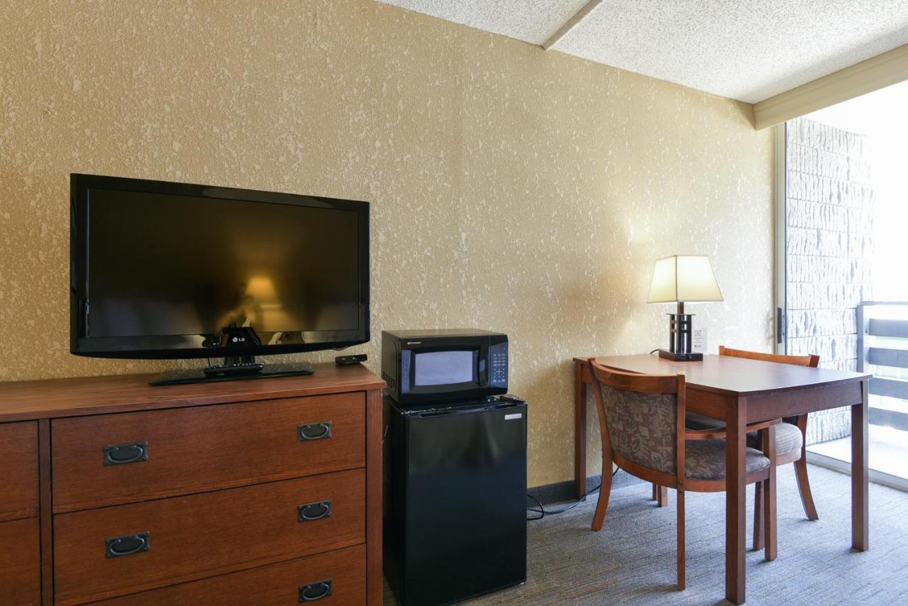 | Best Western Branson Inn and Conference Center