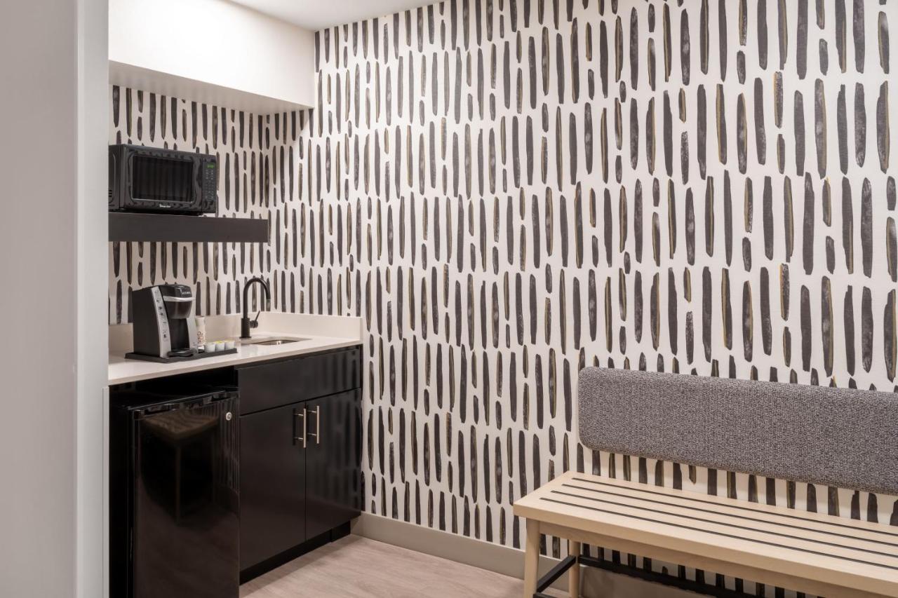  | Atwell Suites Austin Airport, an IHG Hotel