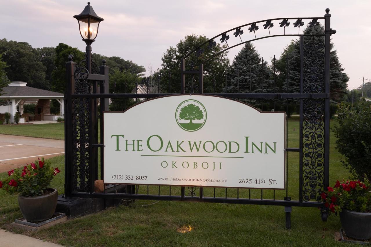 | The Oakwood Inn