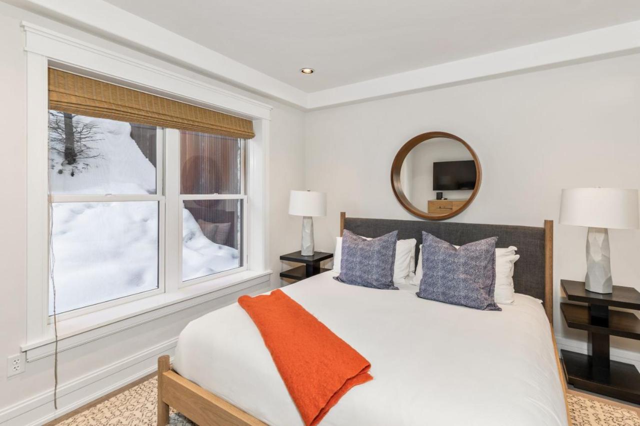 Three-Bedroom Apartment - Element 52 Riverhouse B at Element 52, Auberge Collection
