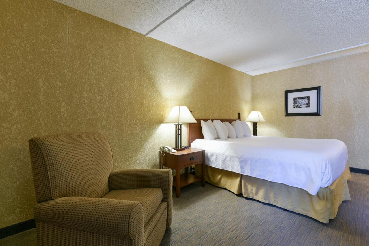 King Room - Non-Smoking at Best Western Branson Inn And Conference Center