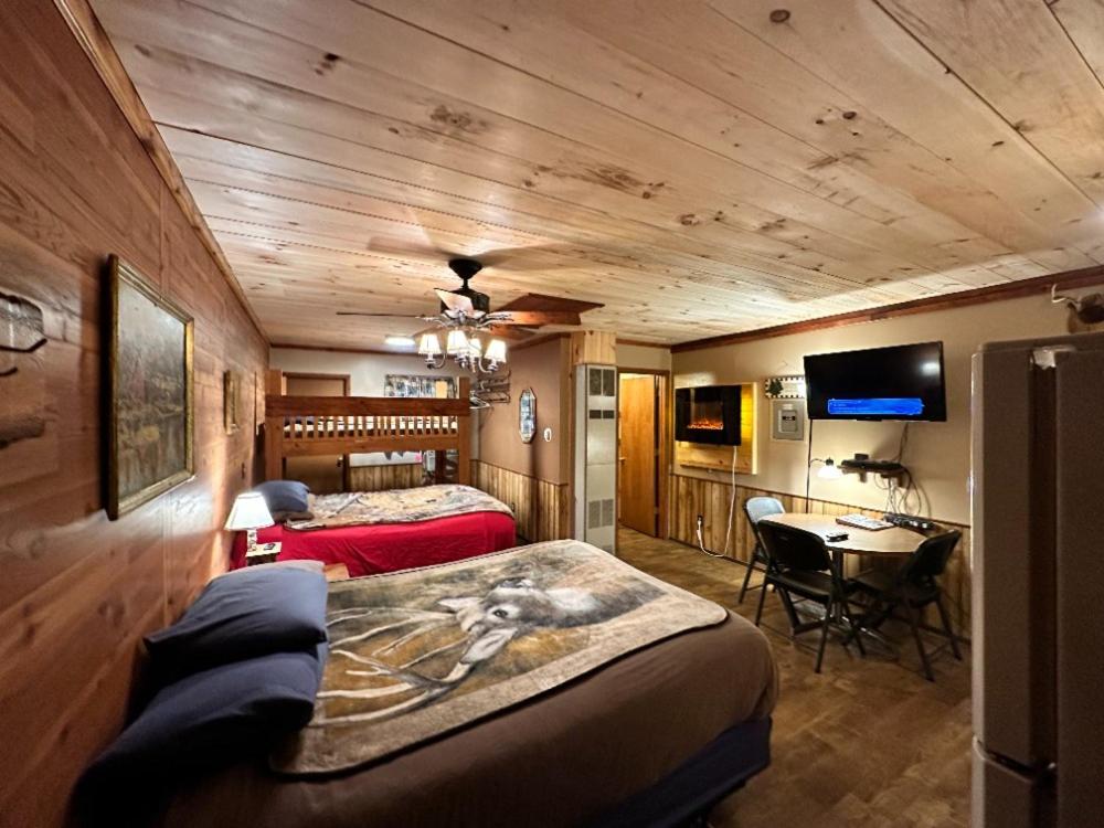 | Best Bear Lodge