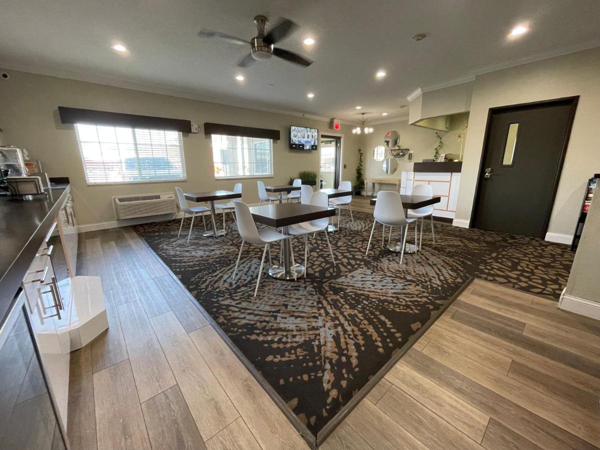 | BridgePointe Advantage by BPhotels