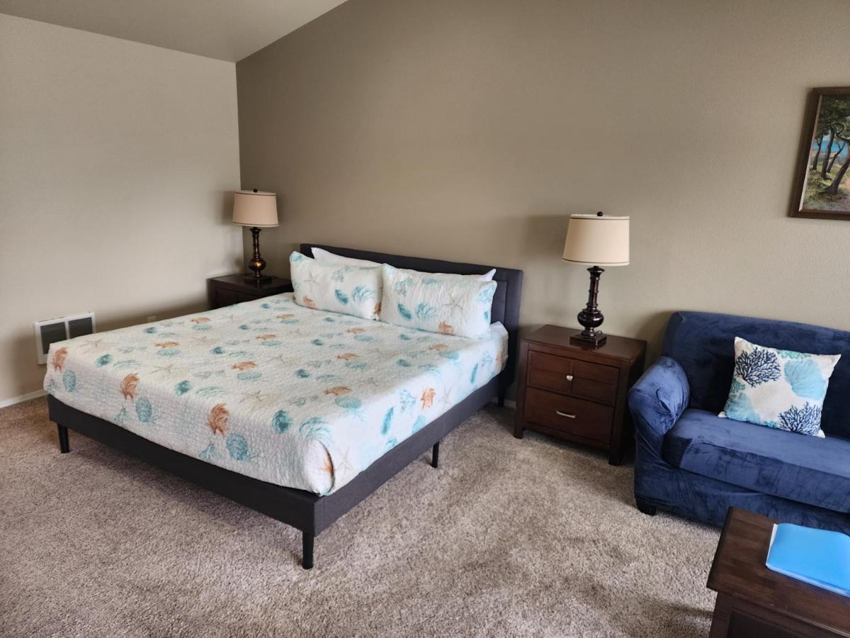 | Inn at Arch Rock