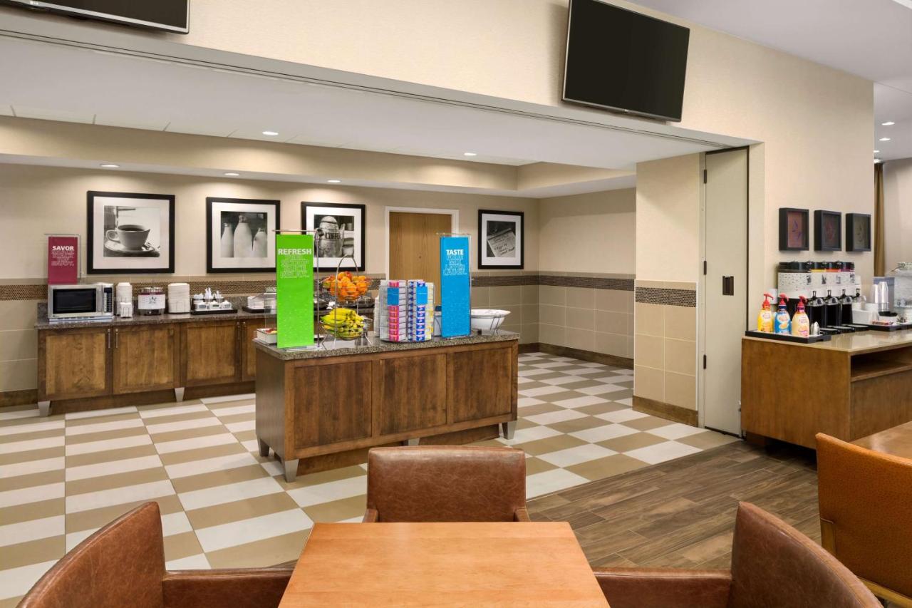  | Hampton Inn and Suites Clayton/St. Louis-Galleria Area