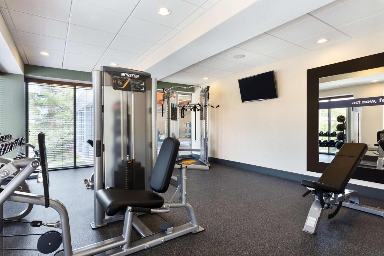  | Hampton Inn and Suites Clayton/St. Louis-Galleria Area