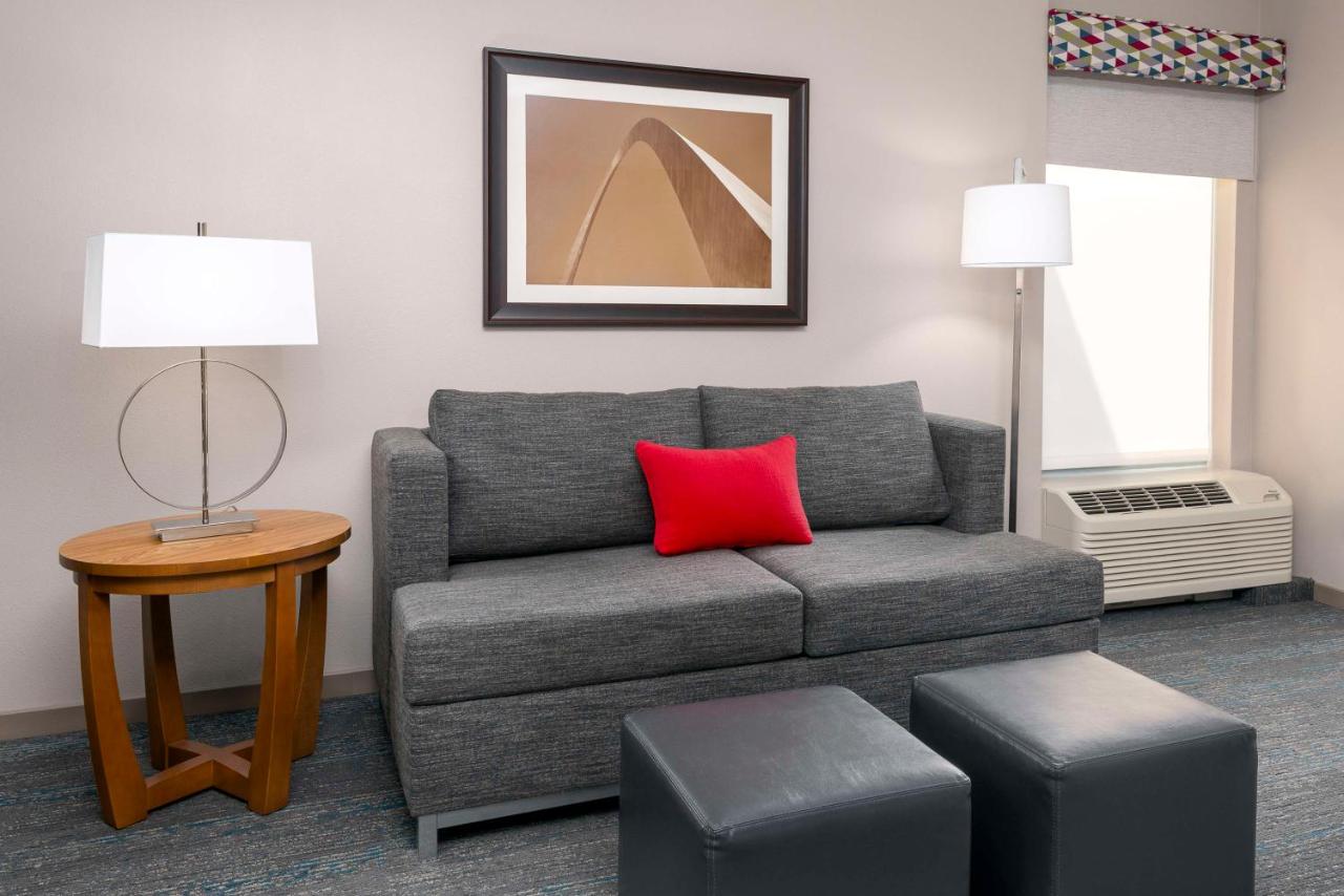  | Hampton Inn and Suites Clayton/St. Louis-Galleria Area