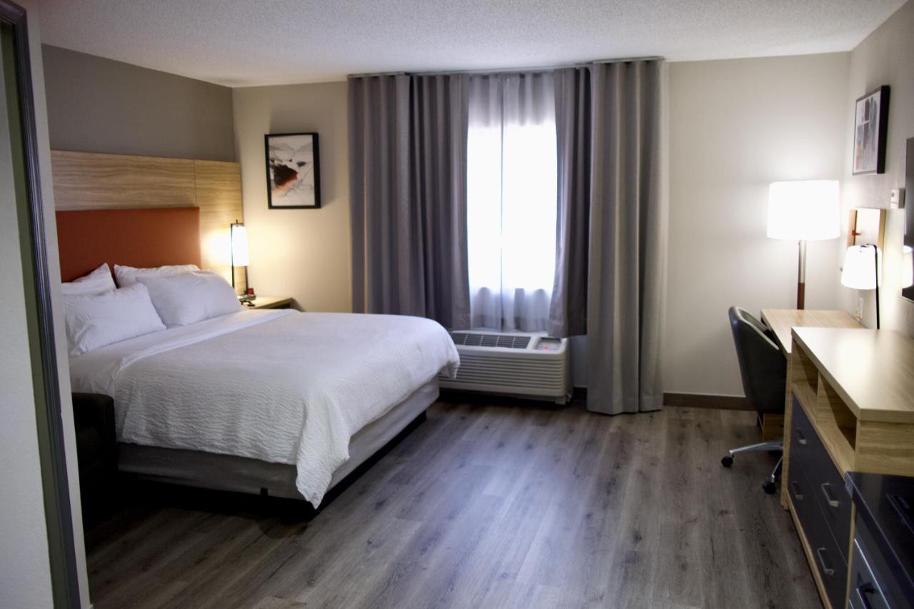 One-Bedroom Suite at Candlewood Suites Harrisonburg by IHG