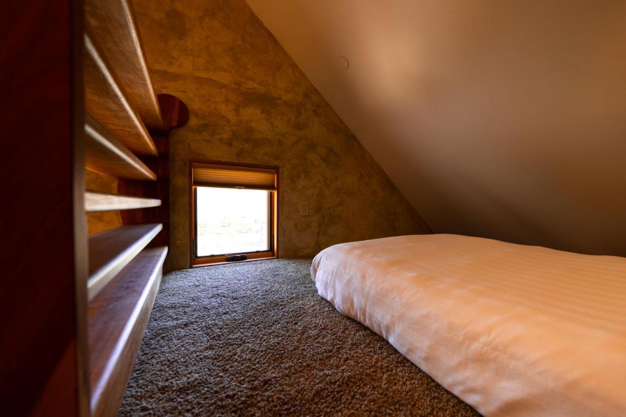| The Inn at Newport Ranch