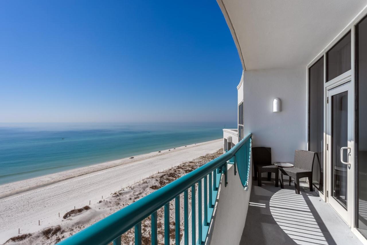 King Suite - Non-Smoking at Holiday Inn Express Pensacola Beach by IHG