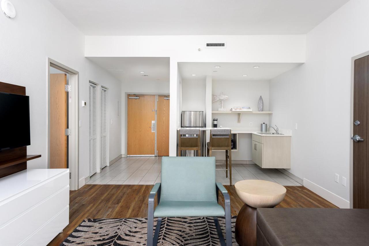 King Suite - Non-Smoking at Holiday Inn Express Pensacola Beach by IHG