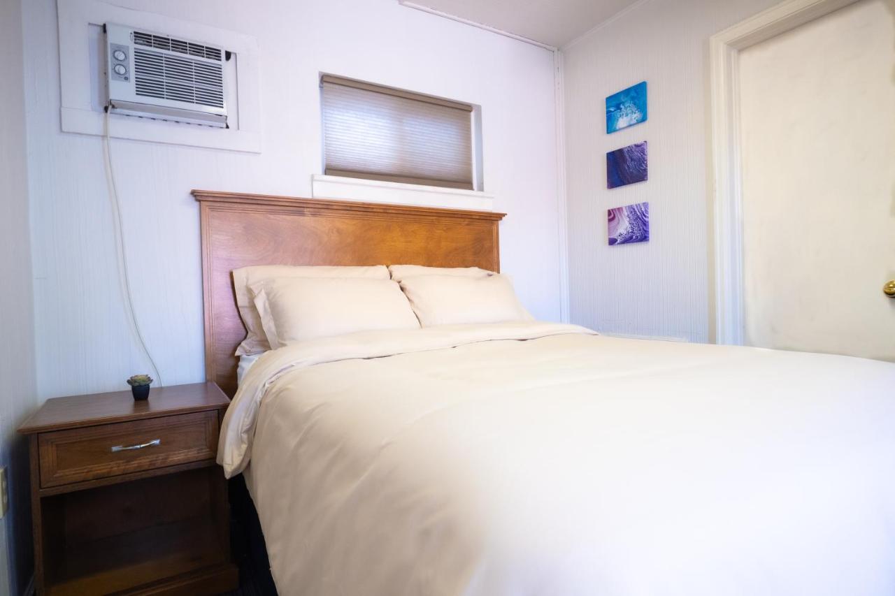 | ColoRADo Adventure Hostel