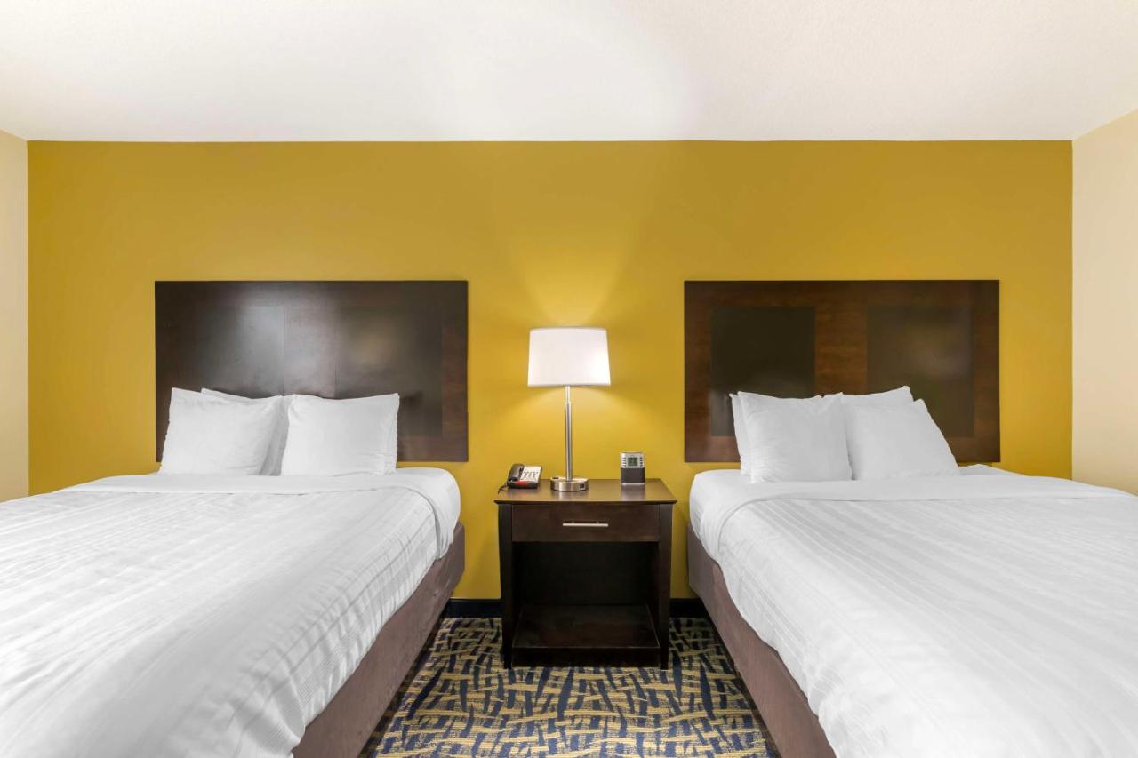 Queen Room with Two Queen Beds - Non-Smoking at Best Western Plus Brunswick Inn & Suites