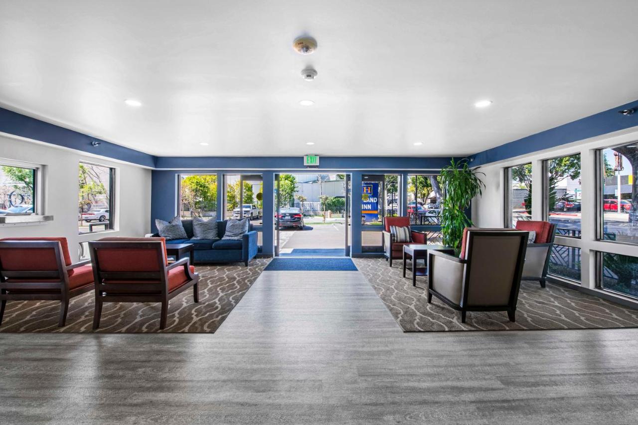 | Hyland Inn near Pasadena Civic Center