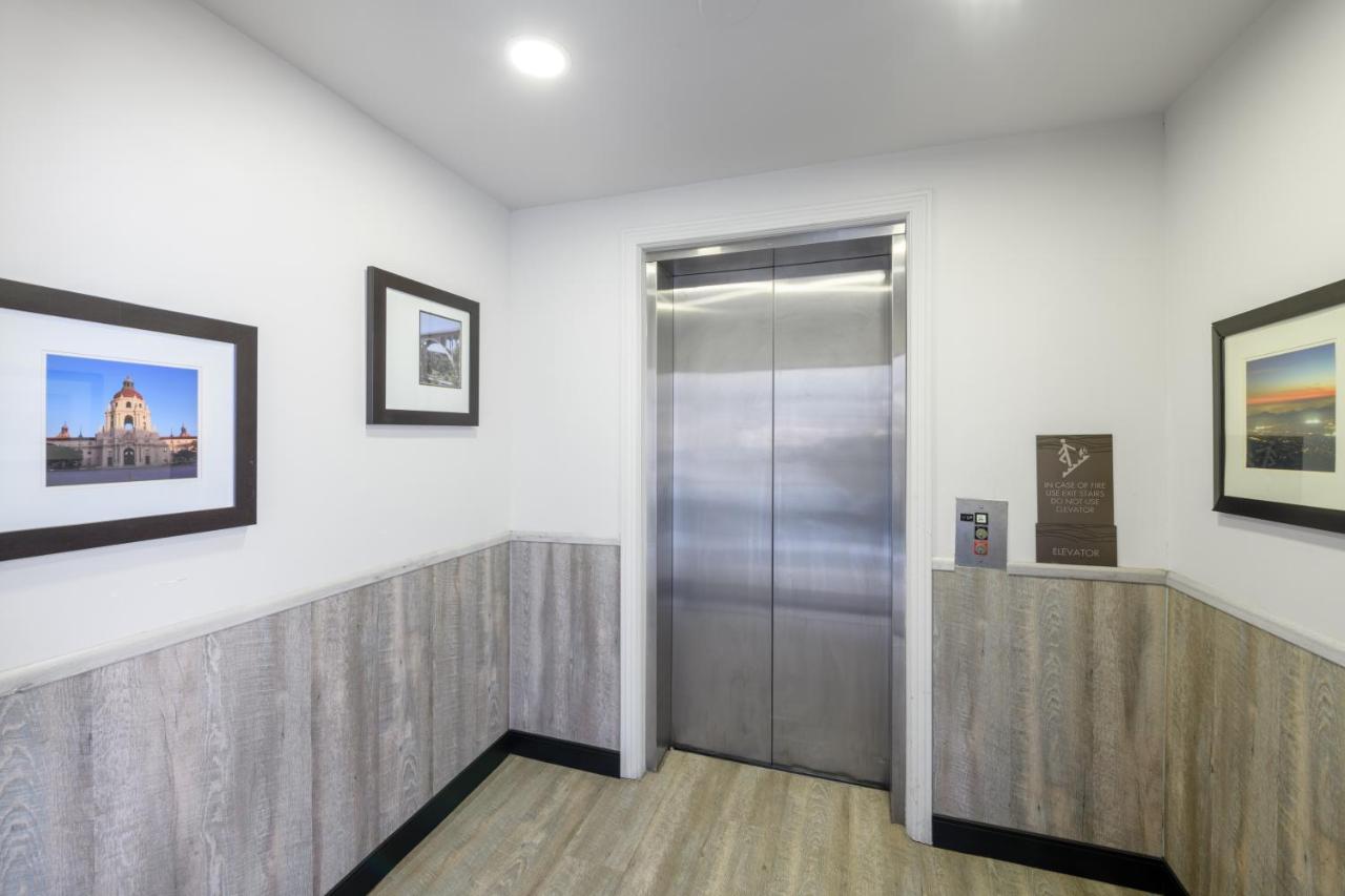 | Hyland Inn near Pasadena Civic Center