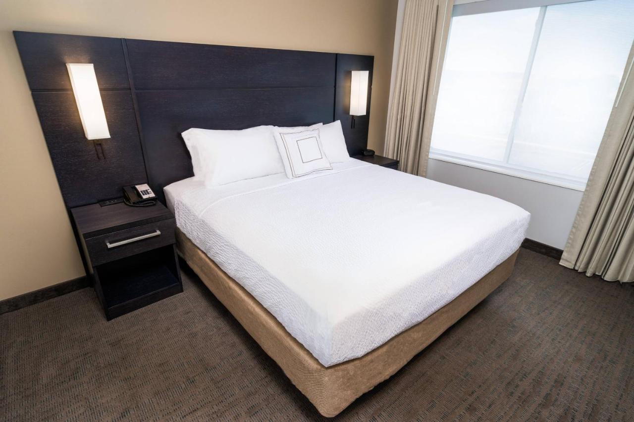 2 Bedroom Suite at Residence Inn by Marriott Rocklin Roseville