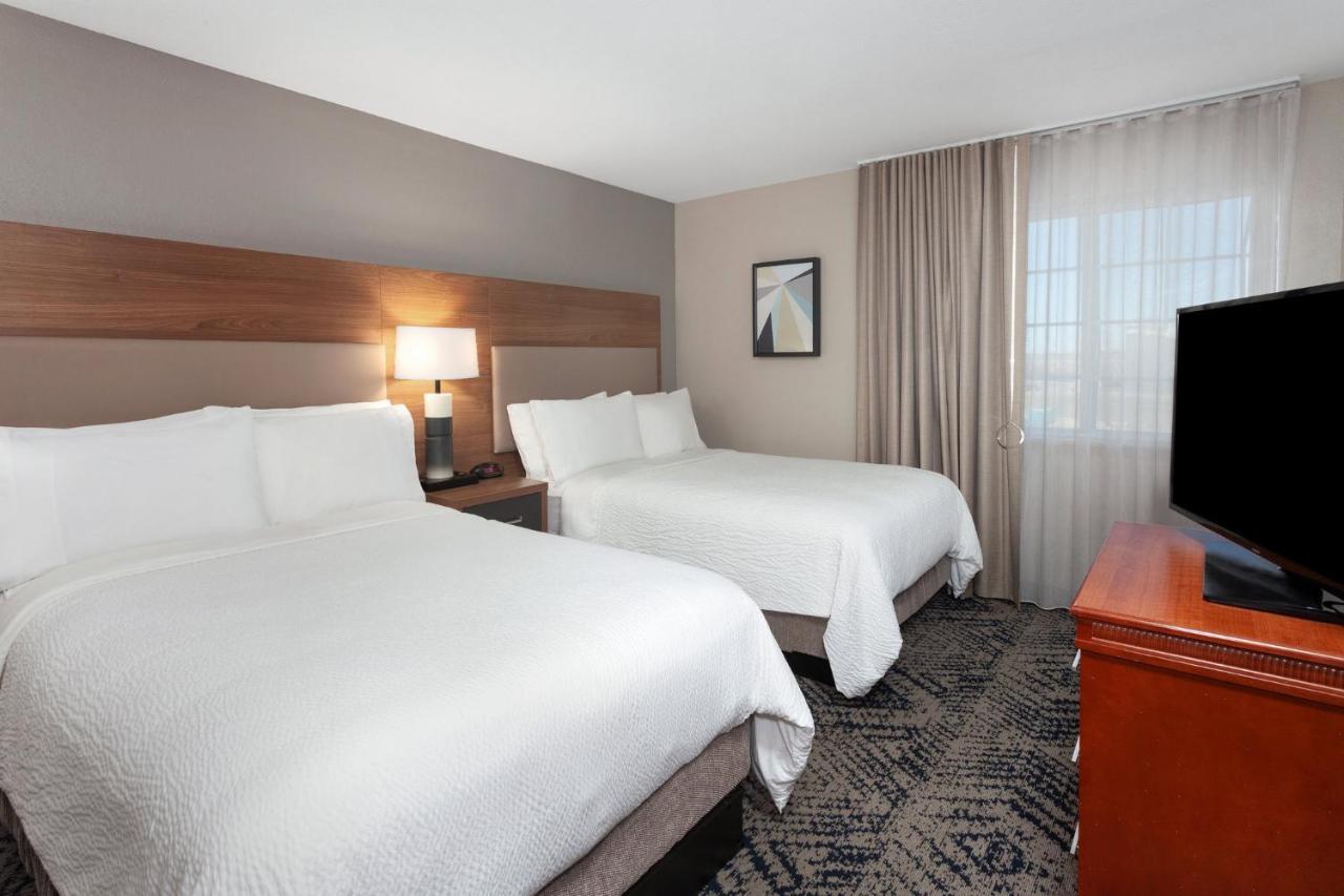 | Candlewood Suites Louisville North