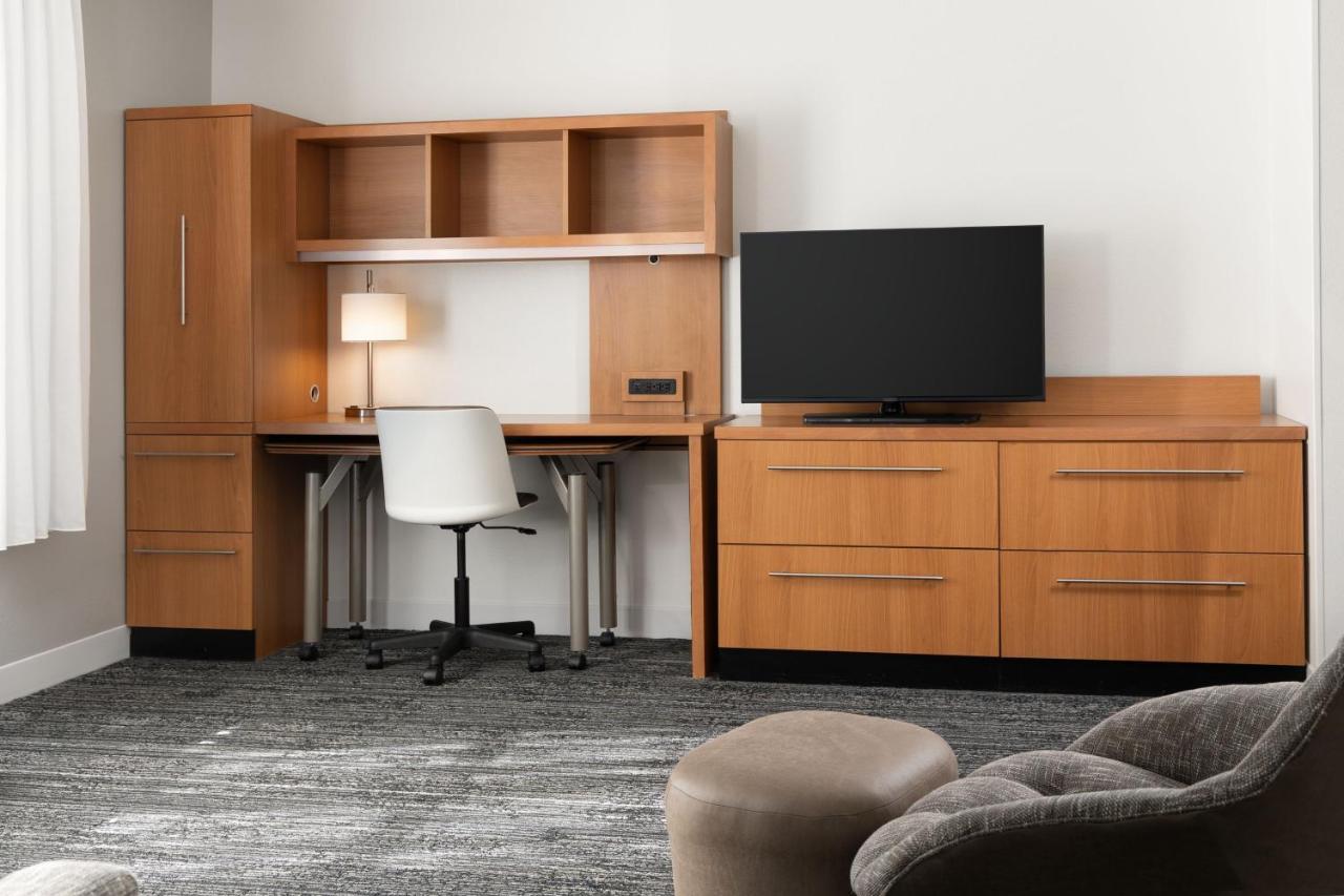 One-Bedroom Queen Suite at TownePlace Suites by Marriott Sacramento Roseville