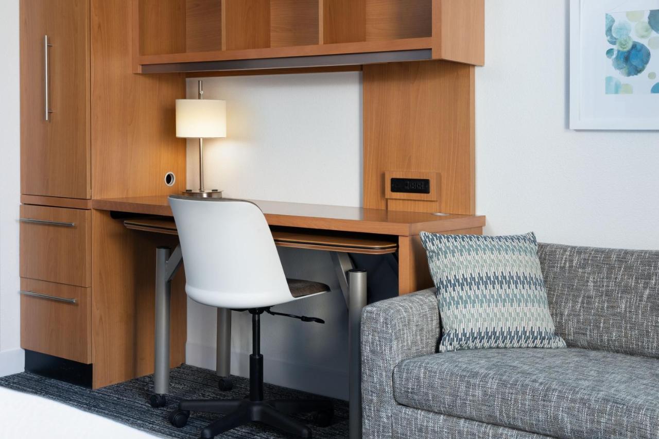 King Studio with Sofa Bed at TownePlace Suites by Marriott Sacramento Roseville