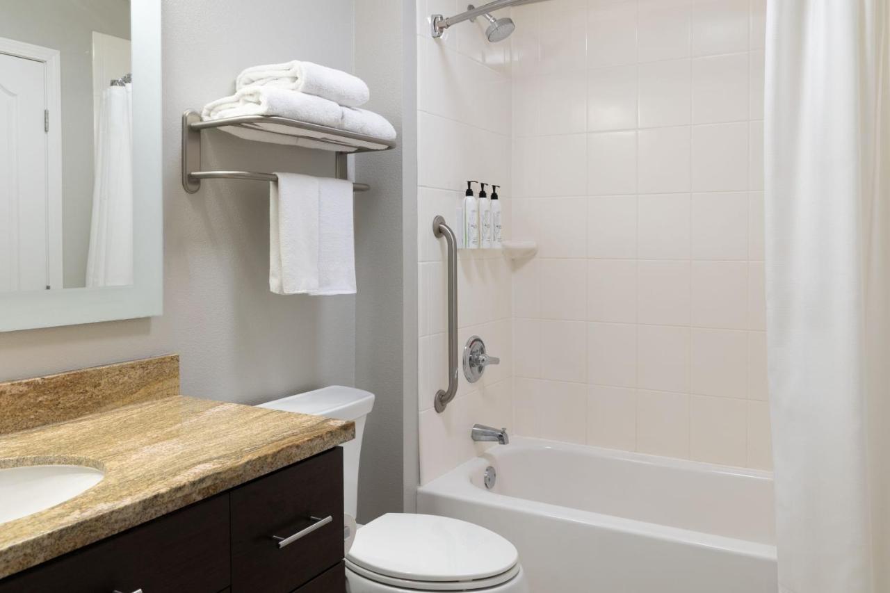 Two-Bedroom Suite at TownePlace Suites by Marriott Sacramento Roseville