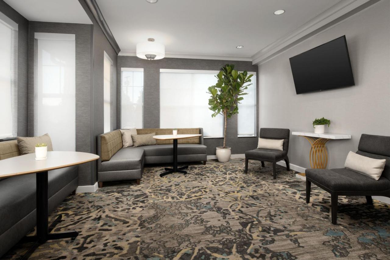 | Residence Inn by Marriott Fayetteville Cross Creek