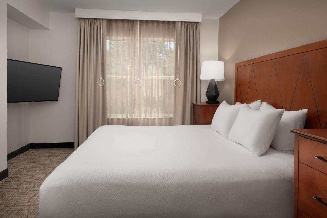 One-Bedroom King Suite at Residence Inn by Marriott Fayetteville Cross Creek