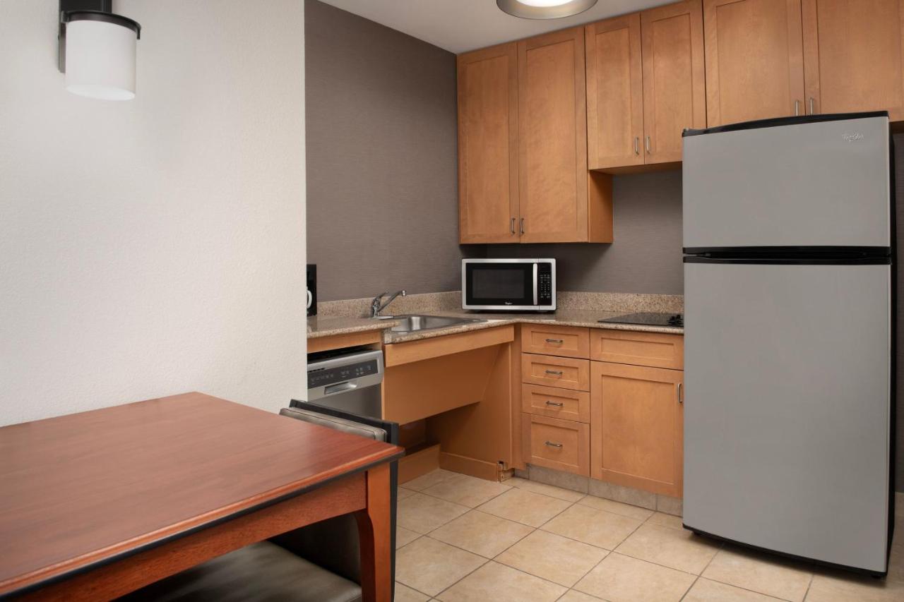 | Residence Inn by Marriott Fayetteville Cross Creek