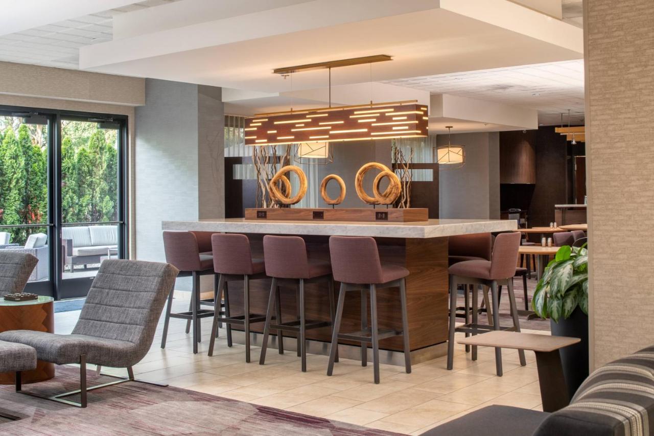  | Courtyard by Marriott Portland Airport