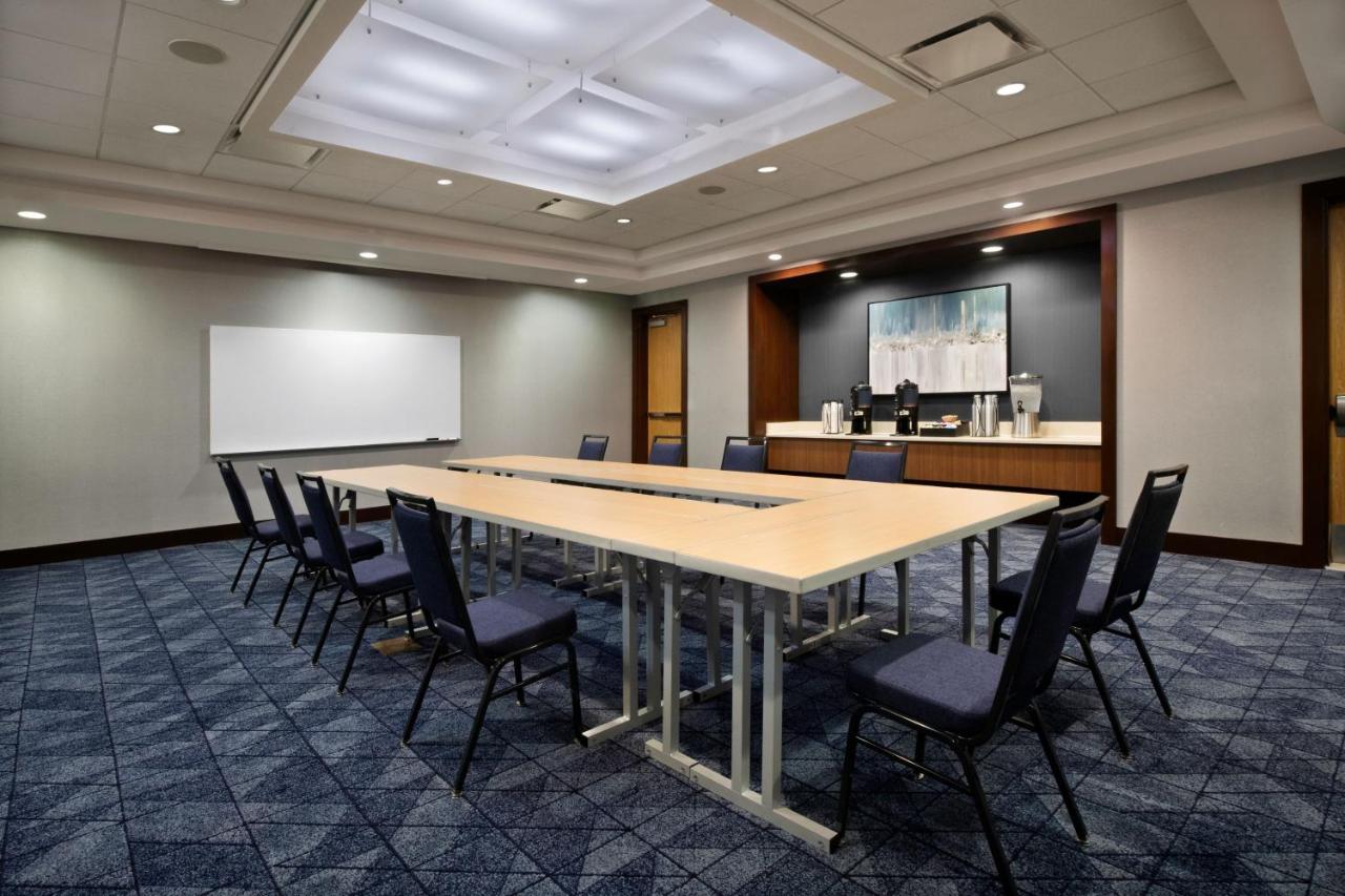  | Courtyard by Marriott San Jose North/Silicon Valley