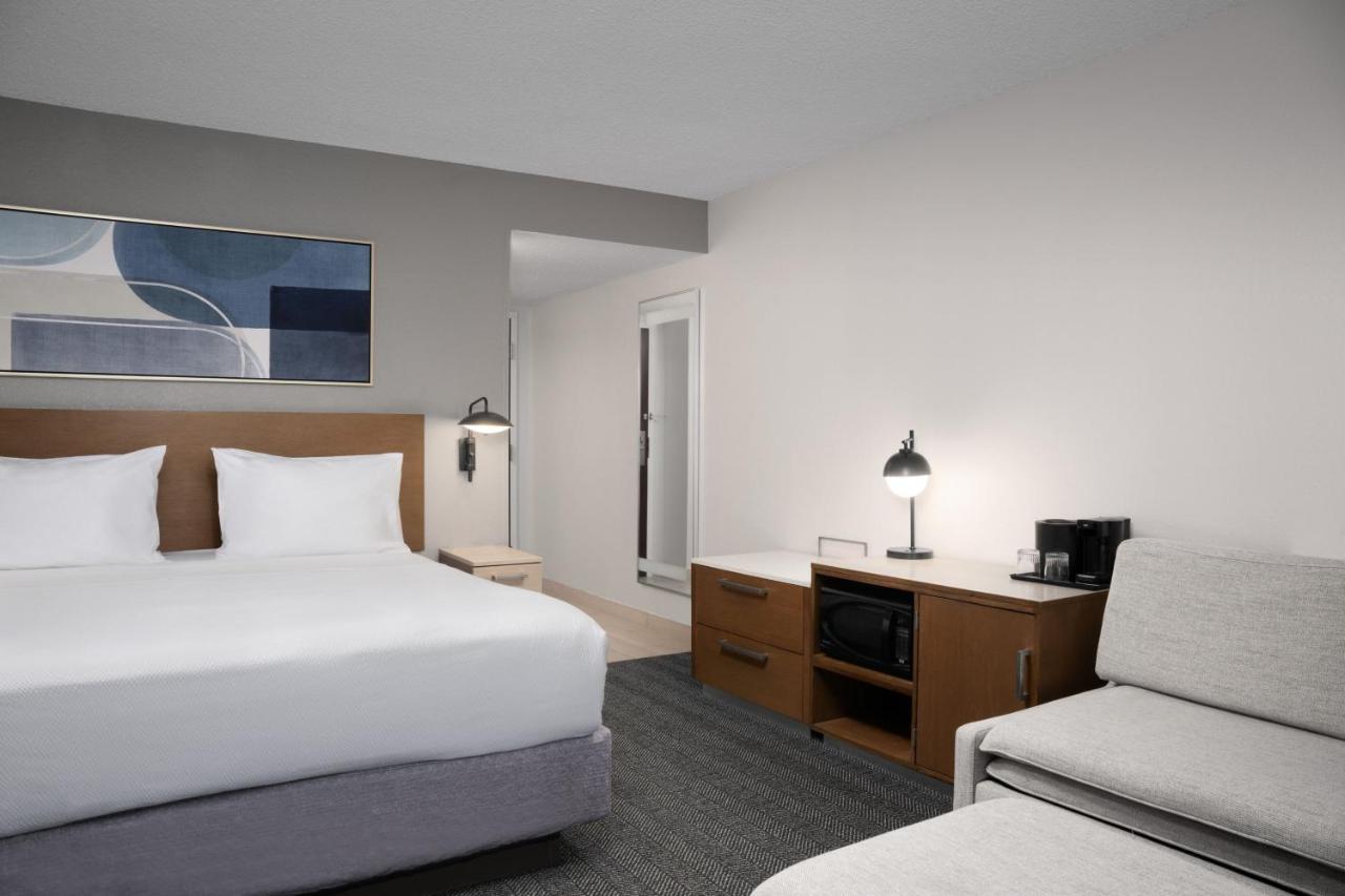  | Courtyard by Marriott Orlando East/UCF Area