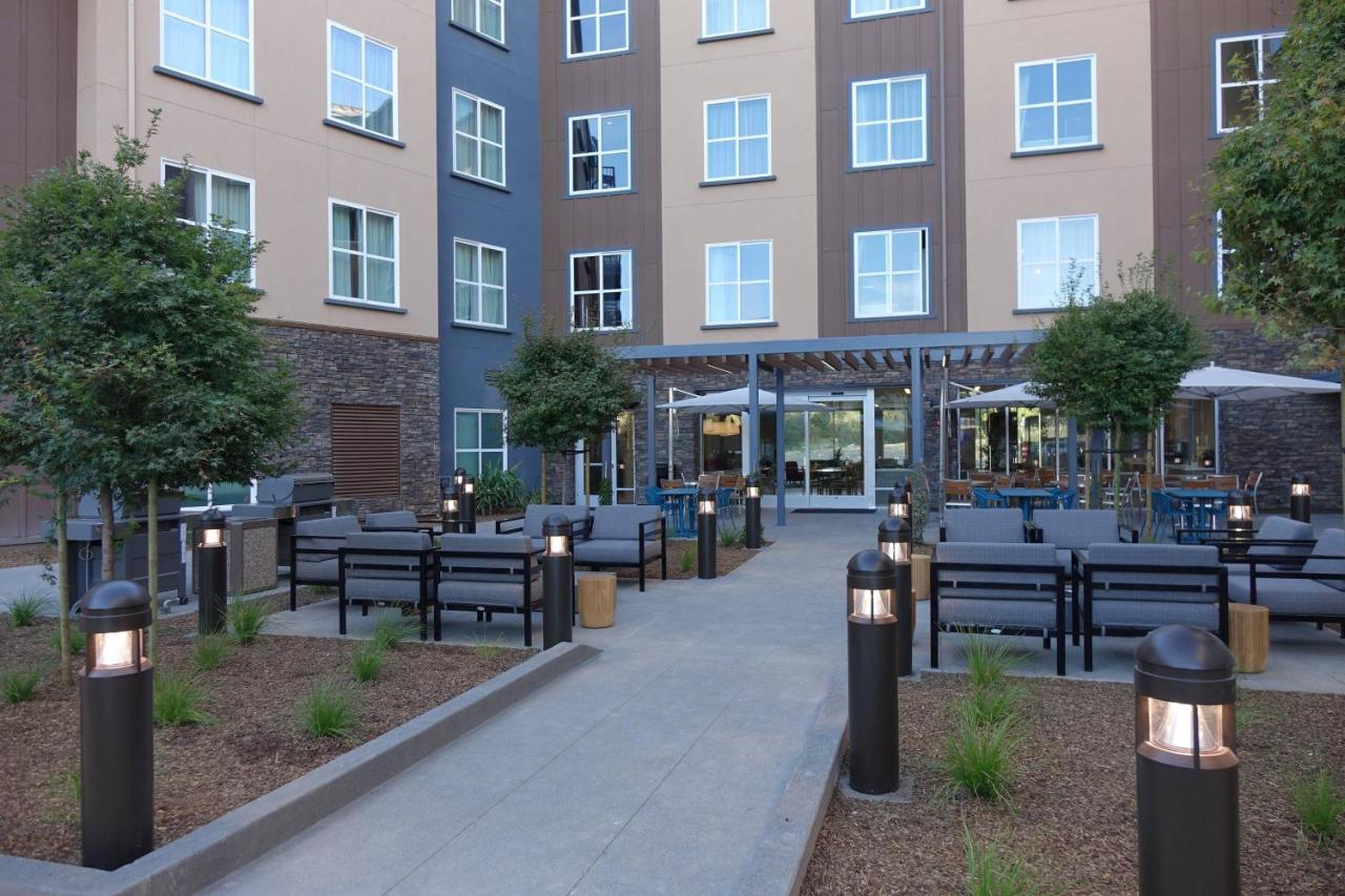 | Hotel Trio Healdsburg