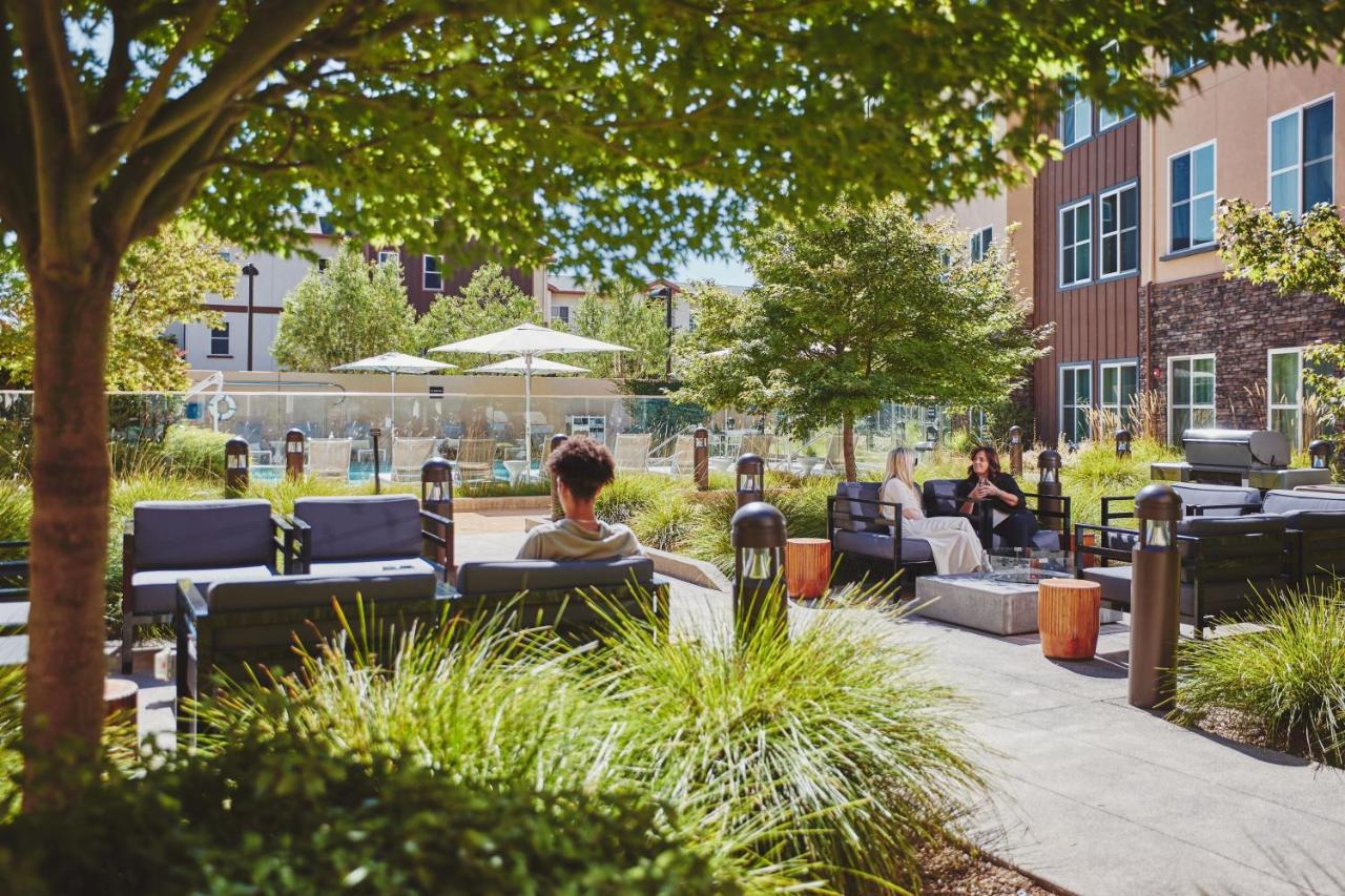 | Hotel Trio Healdsburg
