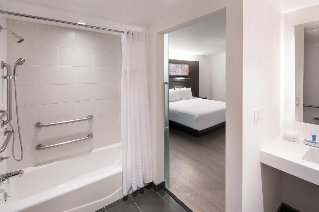 Aloft Guest Room, Guest room, 1 King at Aloft by Marriott Sunnyvale