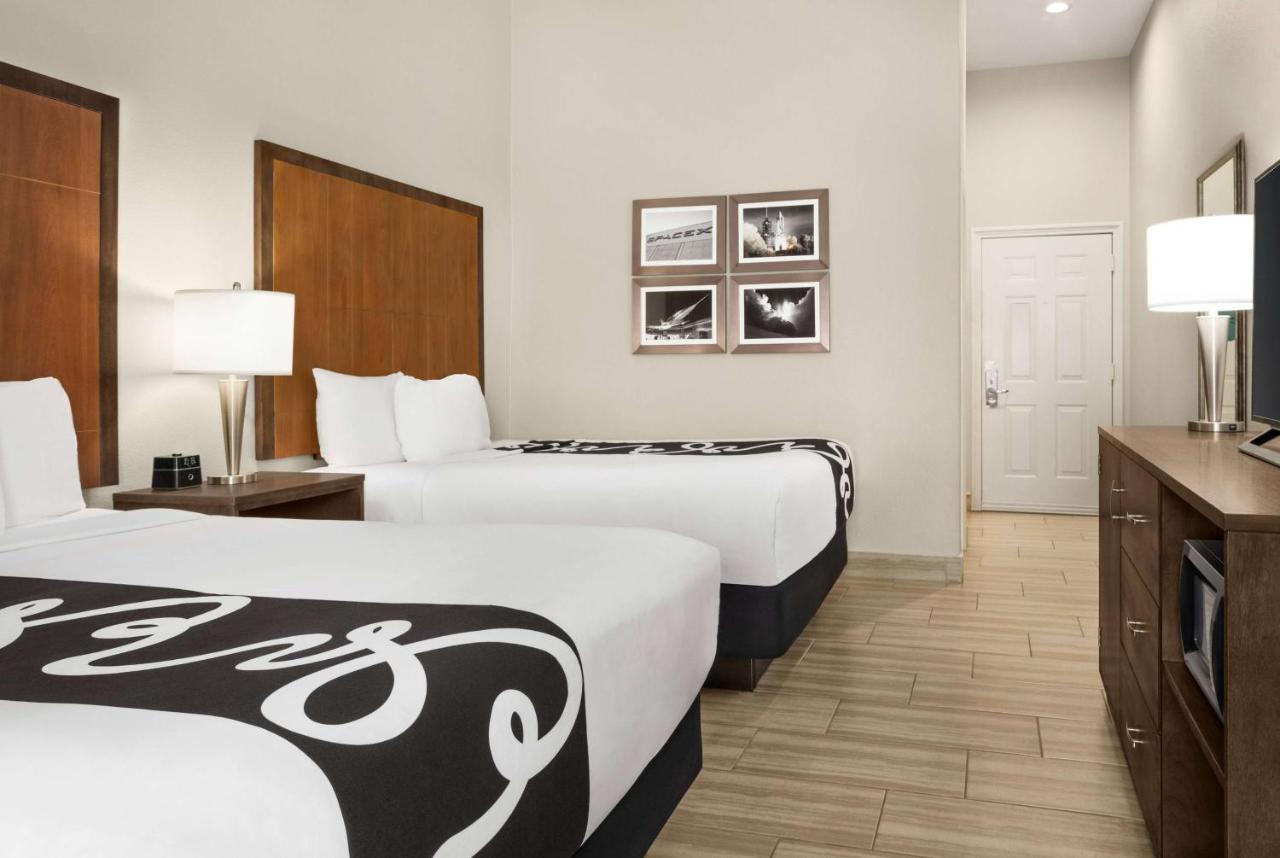 Queen Room with Two Queen Beds at La Quinta Inn & Suites by Wyndham Brownsville North