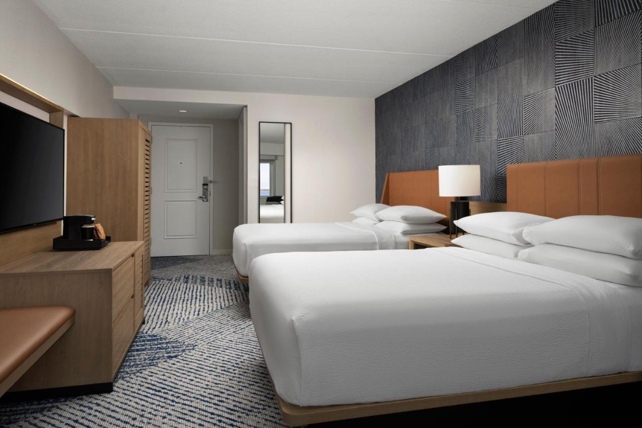Club lounge access, Guest room, 2 Queen, Marina view at Sheraton Erie Bayfront Hotel