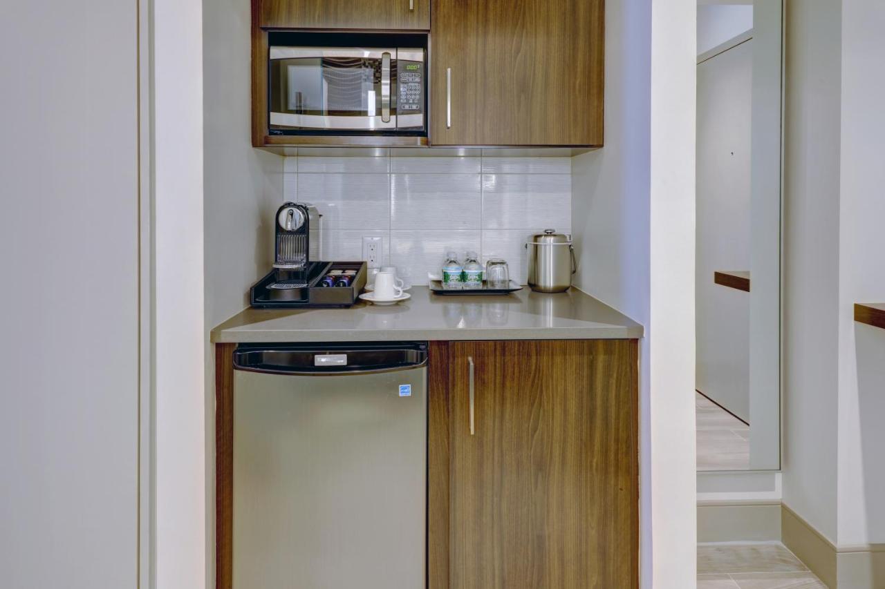 Deluxe Double Room at The Brooklyn