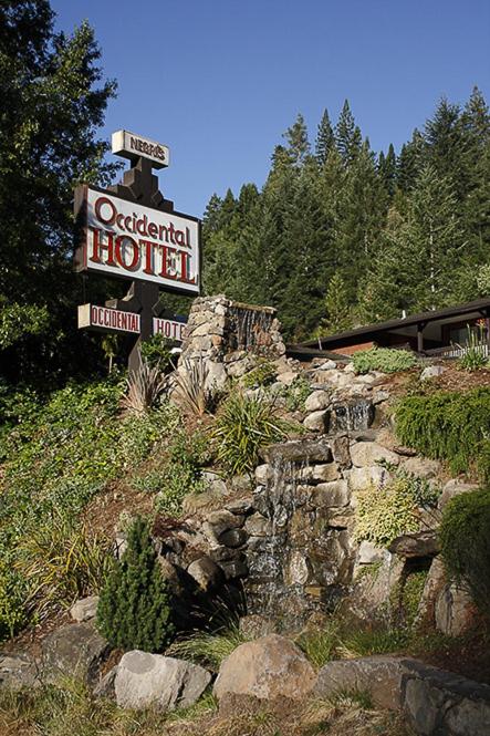  | The Occidental Lodge