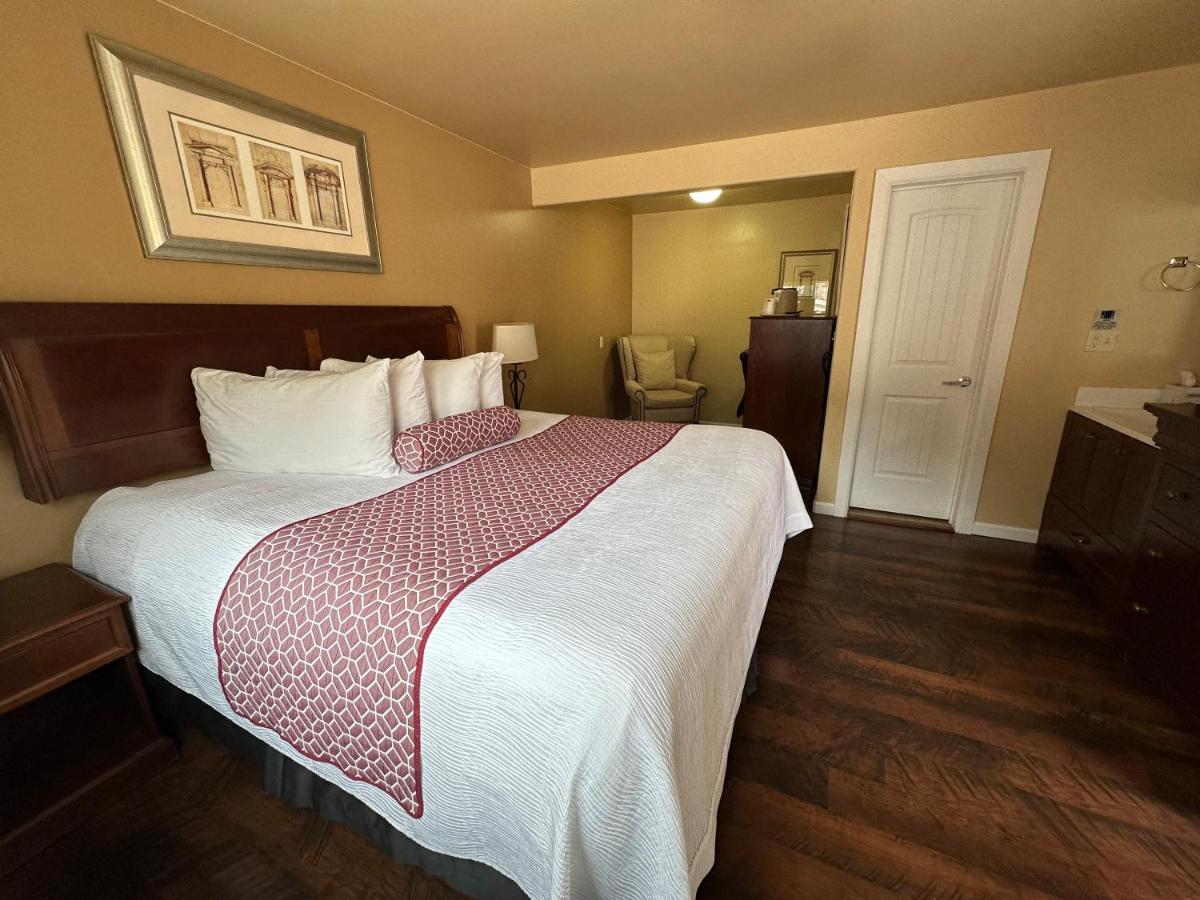 | Abram Inn & Suites