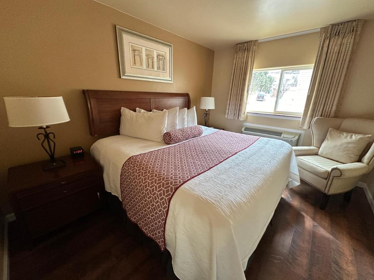 | Abram Inn & Suites