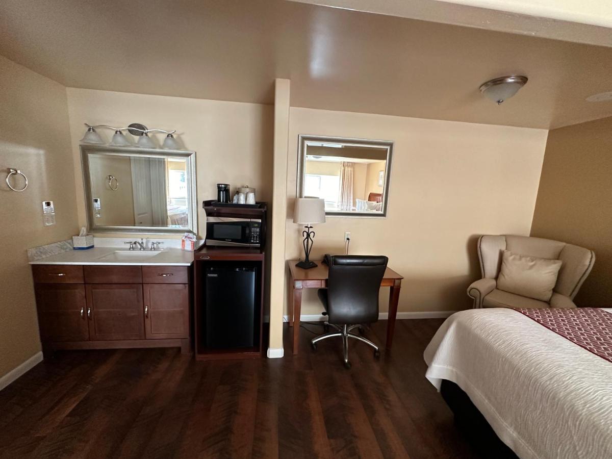 | Abram Inn & Suites
