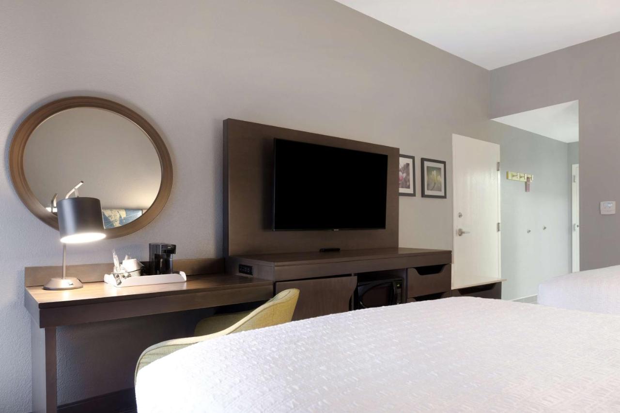 | Hampton Inn Natchitoches