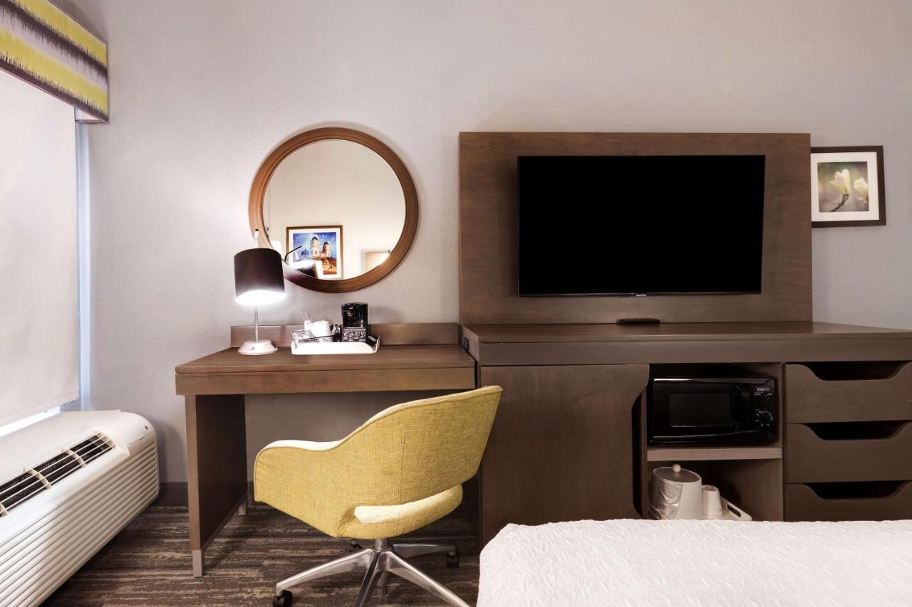 | Hampton Inn Natchitoches