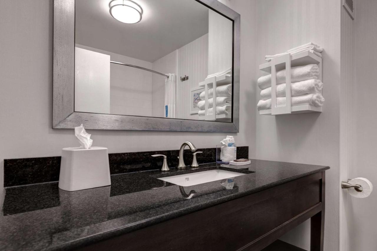 | Hampton Inn Natchitoches