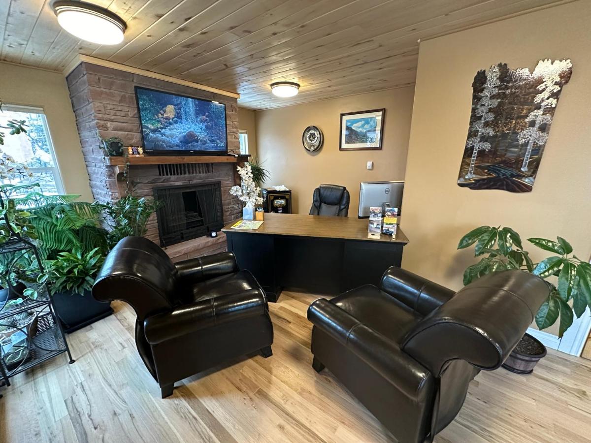 | Abram Inn & Suites